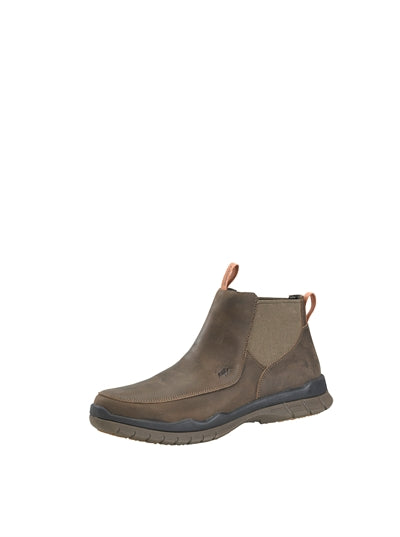 Brune nubuck læderstøvler med rustikt udseende.