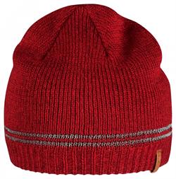 Rød beanie for børn med refleksstriber og læderlogo.