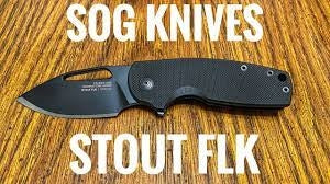 Lille foldekniv med grøn og sølv håndtag.