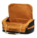 Sort Columbia duffel med flere bærestropper.