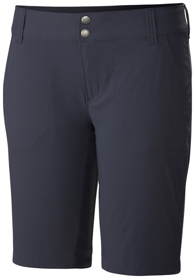Kvindeshorts til vandring, lige ben, lommer, neutral farve.