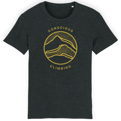 Mand i blød bomulds t-shirt